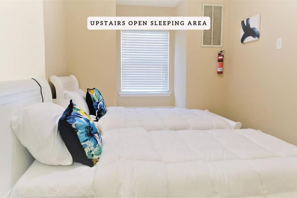 Willa Exceptional, 5 Beds, Near Downtown - Bold Ruler Stafford Zewnętrze zdjęcie