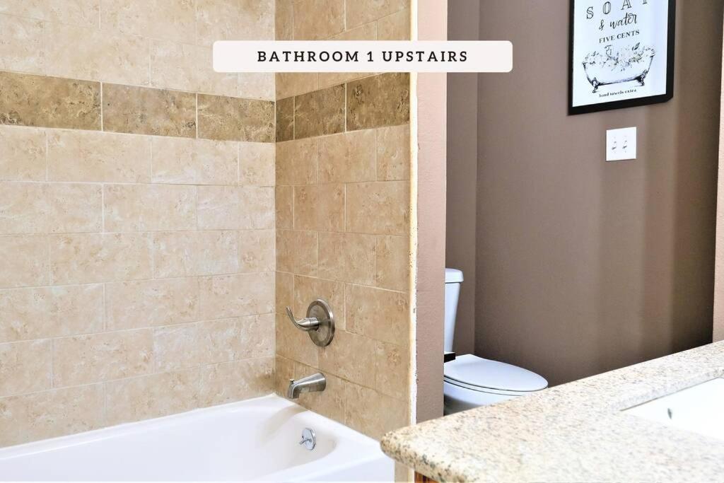 Willa Exceptional, 5 Beds, Near Downtown - Bold Ruler Stafford Zewnętrze zdjęcie